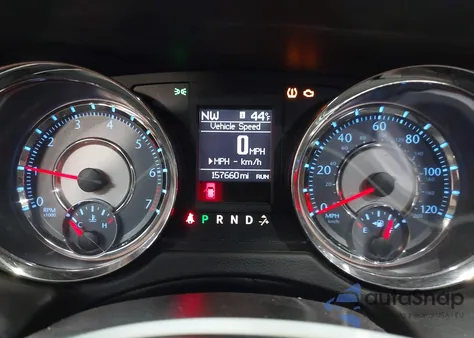 2016 Chrysler Town & Country Touring from USA, damaged, VIN 2C4RC1BG3GR214186